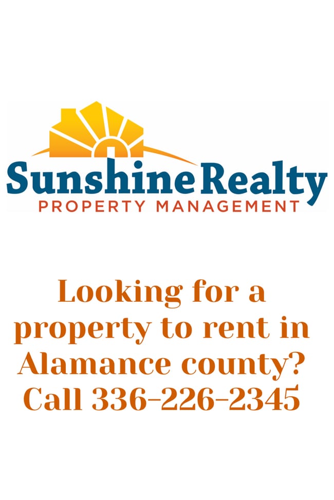 Building Photo - Two bedroom, 1 bath house in Burlington