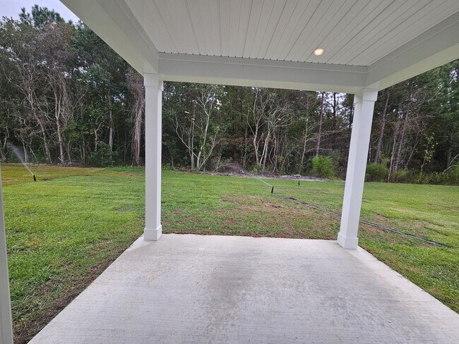 Building Photo - New 5 Bedroom/ 2.5 Bath Home