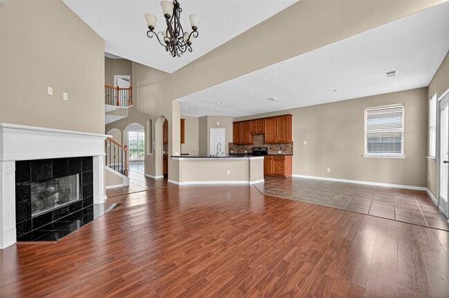 Building Photo - 16919 Creek Mountain Dr