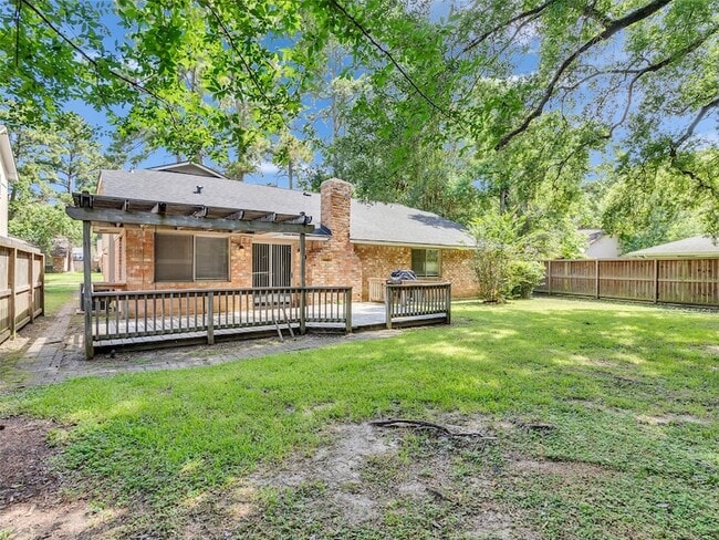 Building Photo - 2030 Lone Rock Dr