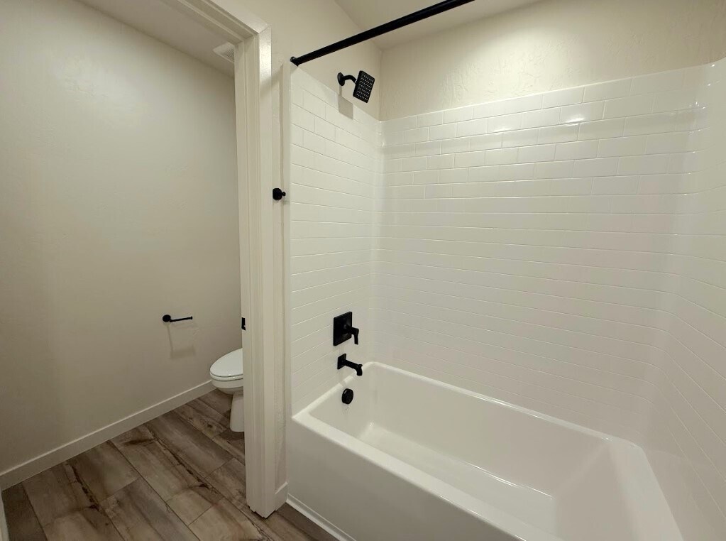 Building Photo - 4776 Athena Dr