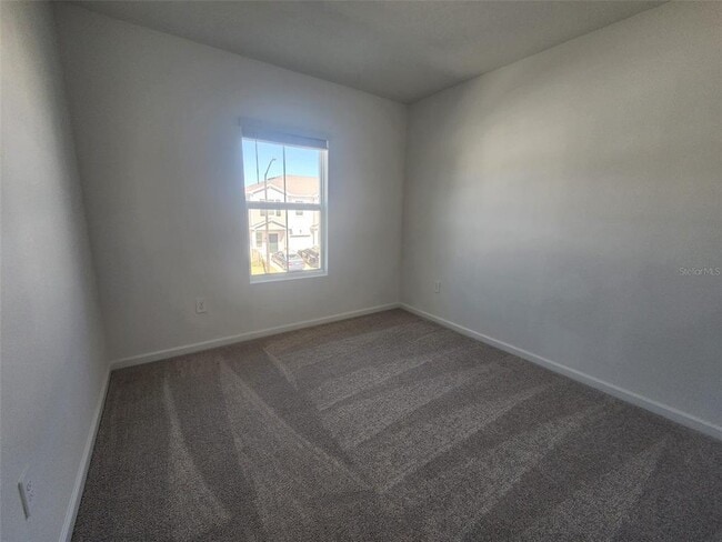 Building Photo - 2724 Skyline Lp