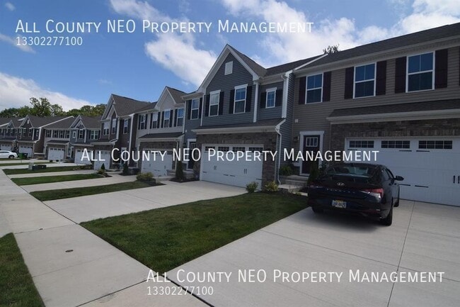 Building Photo - Stunning 3-Bedroom, 2.5-Bath Home in Stow!