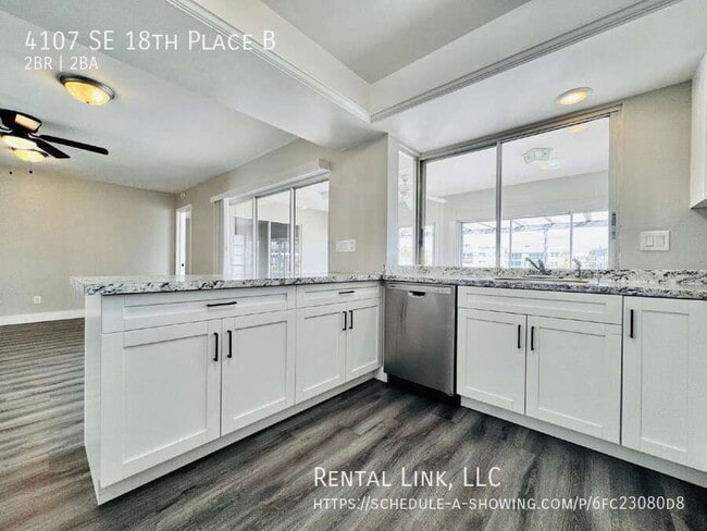 Building Photo - 4107 SE 18th Pl