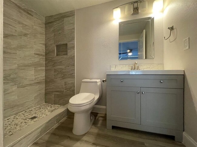 Building Photo - 139 Hunter Lake Dr