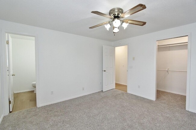 Building Photo - Single-Level Home on Corner Lot