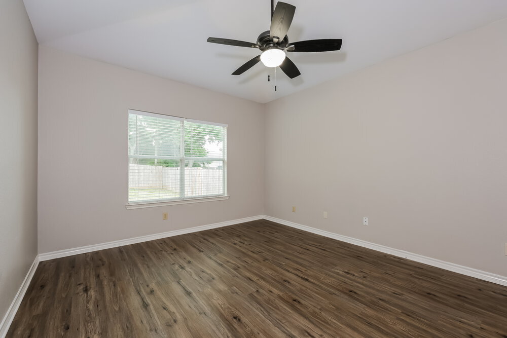 Building Photo - 1824 Alanbrooke Dr