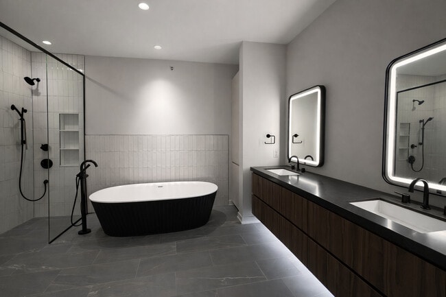 Building Photo - 1114 W Carroll Ave