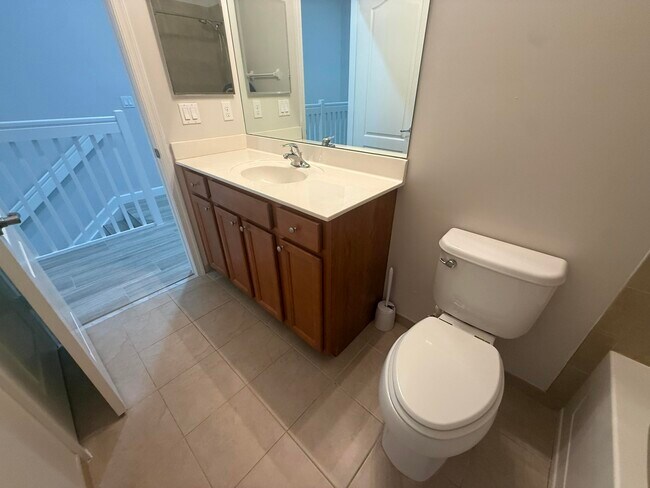 Building Photo - 9519 SW Merlin Ct