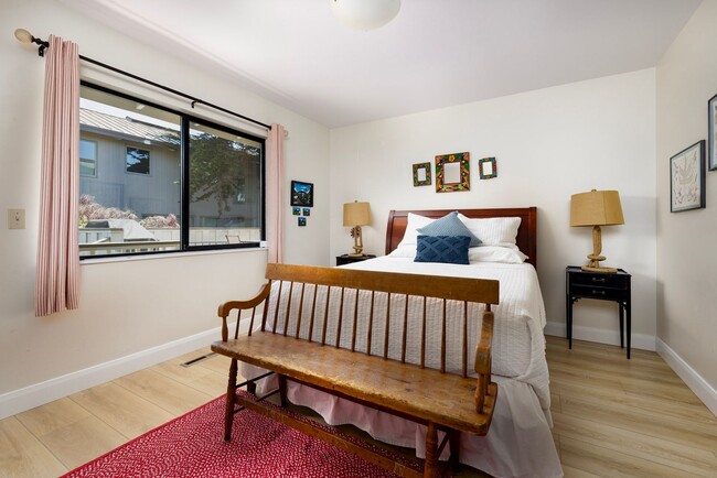 Building Photo - Introducing the Private Beach House in Carpinteria, CA!