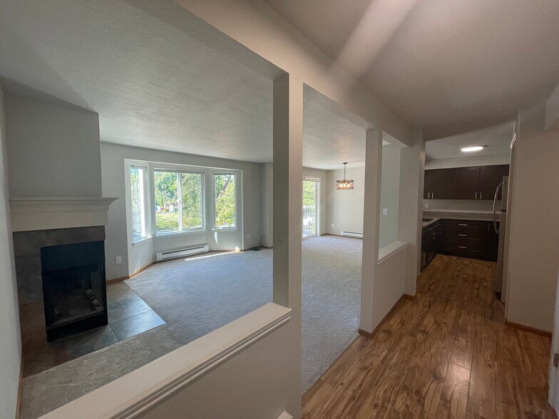 large open concept space - 280 NW Holly St