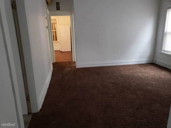 Building Photo - 2 br, 1 bath  - 5862 Newberry St