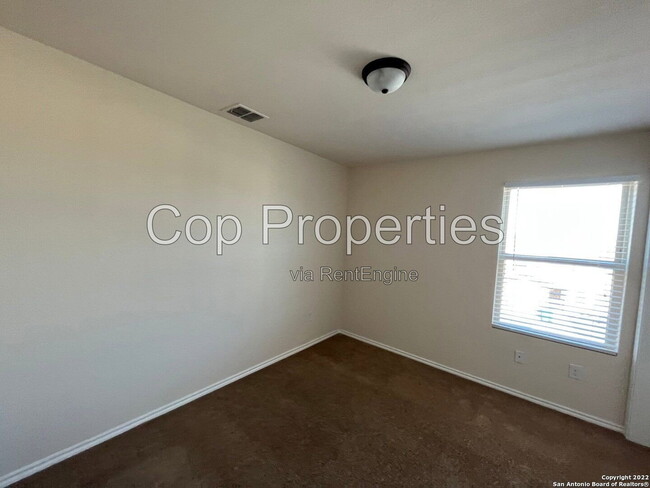 Building Photo - 8712 Azul Sky Ct