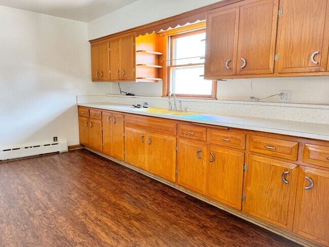 Building Photo - 3957 N 62nd St