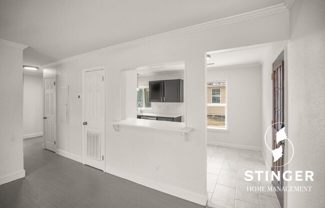 Building Photo - 2908 Second Street-