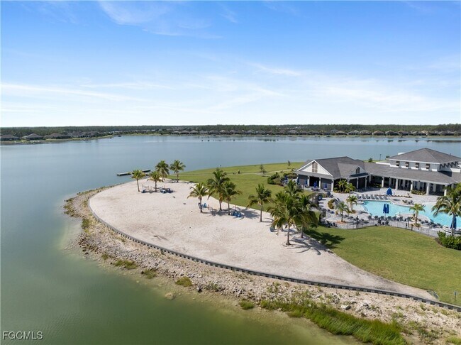 Building Photo - 19001 Aqua Shore Dr