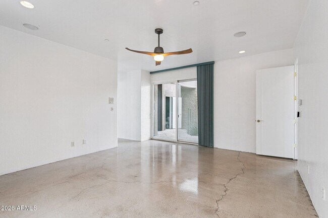 Building Photo - 9267 E Diamond Rim Dr