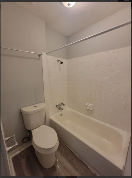 Building Photo - 225 W McDowell Rd