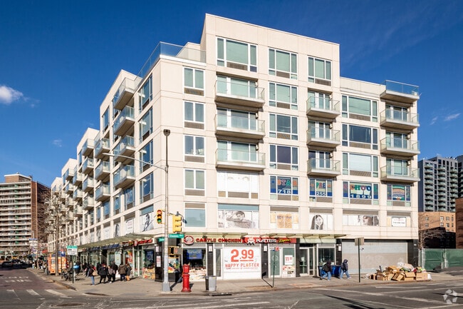 Building Photo - The Elm East