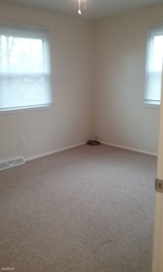 Building Photo - 2604 Texel Dr