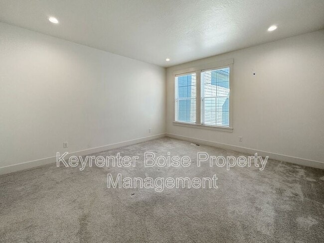Building Photo - 2985 W Hidden Springs Dr