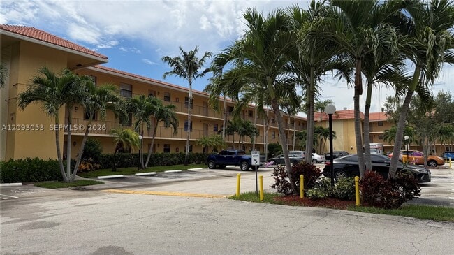 Building Photo - 11477 NW 39th Ct