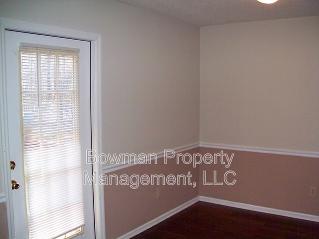 Building Photo - 125 Cardinal Creek Ln