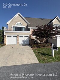 Building Photo - 240 Craigmore Dr