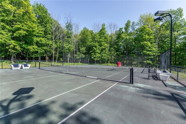 Building Photo - 90 Sharon Mountain Rd