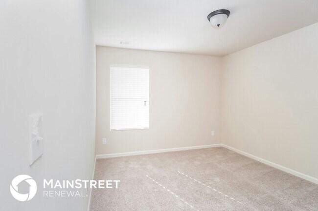 Building Photo - 355 Sunflower Ln