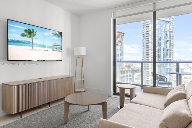 Building Photo - 159 NE 6th St