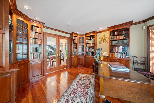 Building Photo - 2718 Willow Point Dr