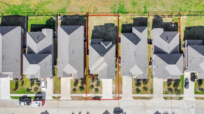 Building Photo - 28510 Buffalo Fork Ln