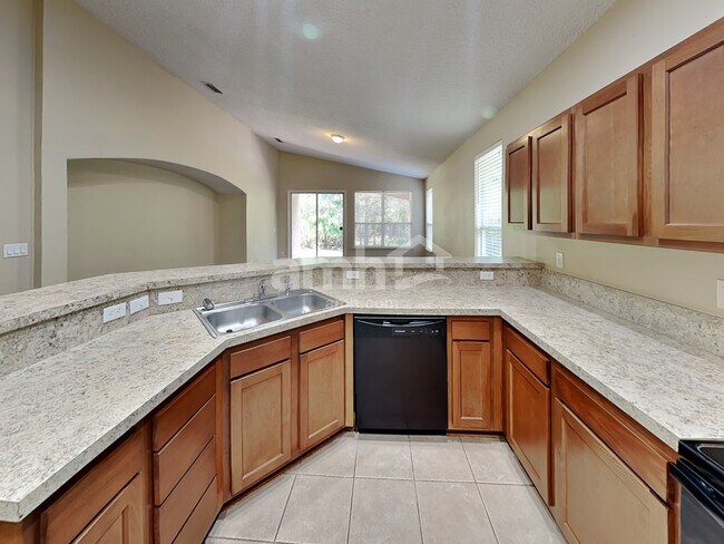 Building Photo - 3028 Atherley Rd