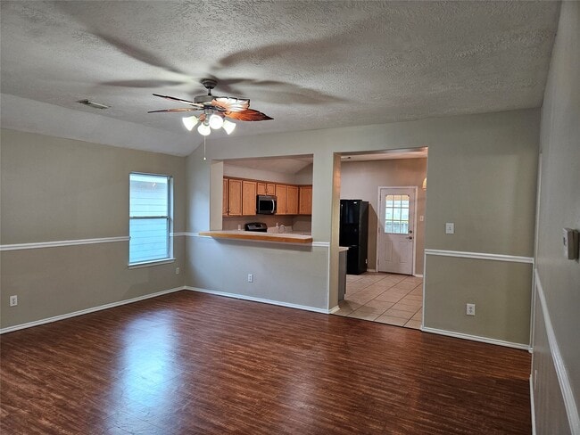 Building Photo - 13111 Cherryglade Ct