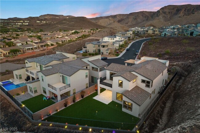 Building Photo - 2008 Peaceful Mesa Ct