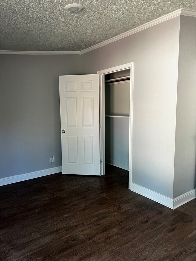 Building Photo - 363 Brittany Ln