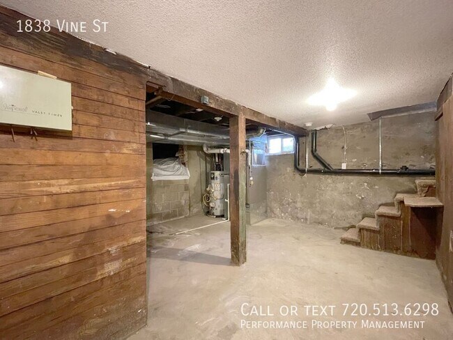 Building Photo - 1838 Vine St