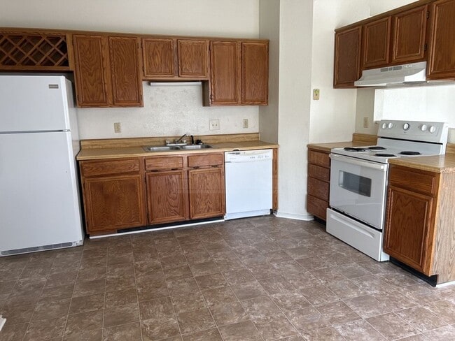 Building Photo - 2305 Purser Dr