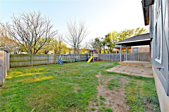 Building Photo - 618 Horizon Trail