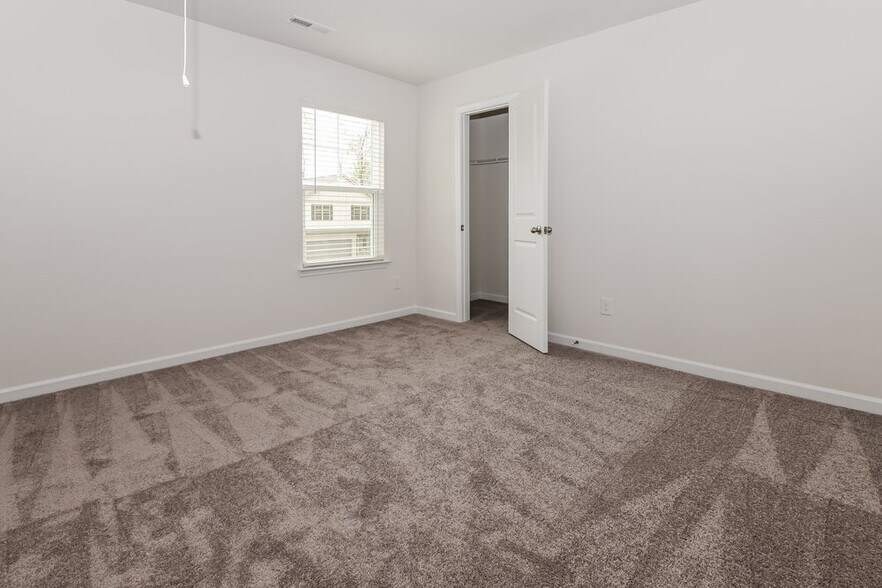 Building Photo - 4319 Drifter Dr