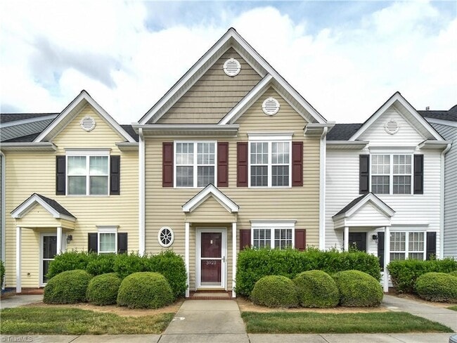 Building Photo - 3922 Village Park Ct