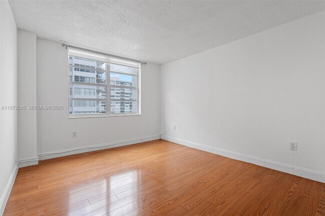 Building Photo - 2750 NE 183rd St