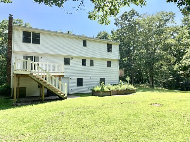 Building Photo - 234 Rogers Rd