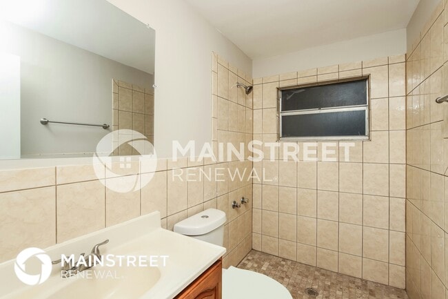 Building Photo - 271 Maywood Ave NW