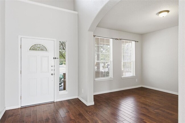 Building Photo - 4410 Meadowside Ln