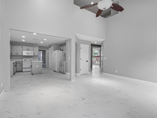 Building Photo - 8841 Key W Cir