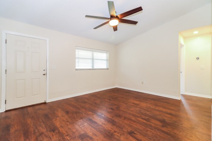 Building Photo - 6707 Sierra Terrace