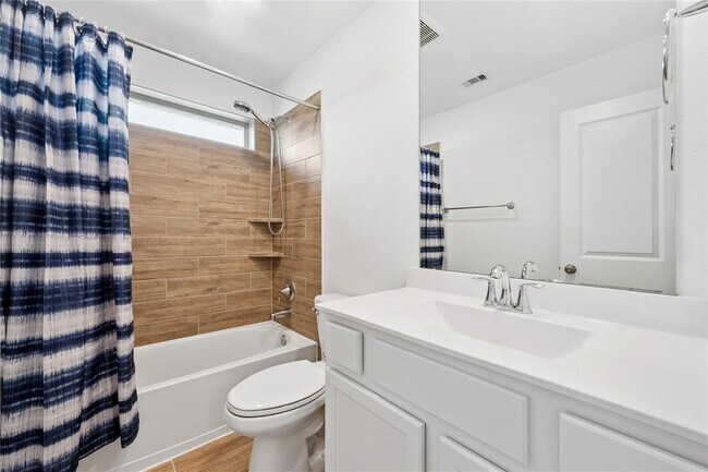 Building Photo - 9414 Camden Clf Ct