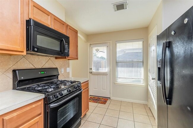 Building Photo - 15807 Sarasam Creek Ct